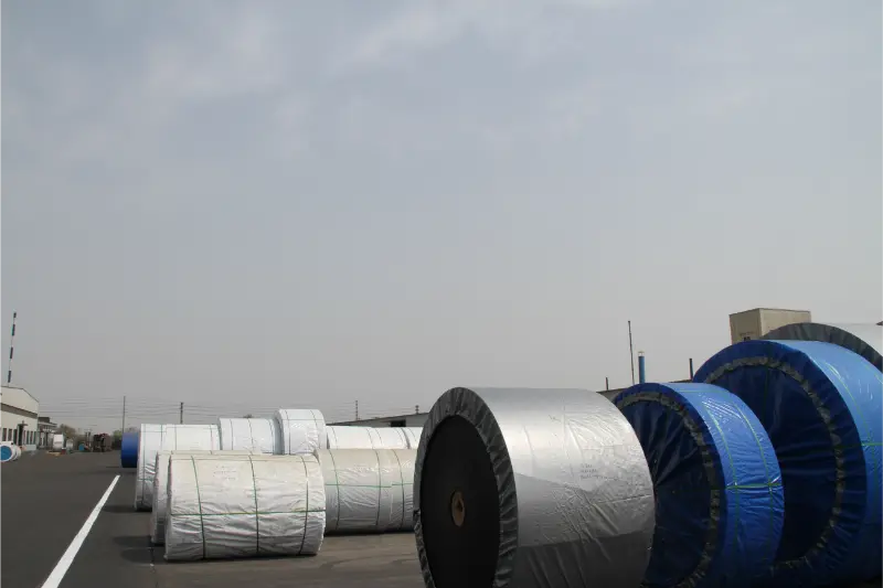 Qu'est-ce qu'une bande transporteuse en PVC ?